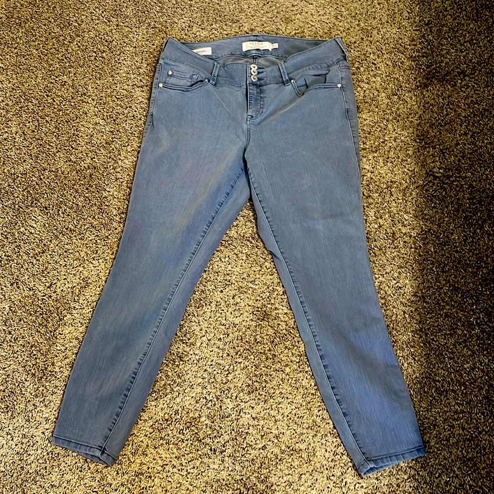 Torrid size 16 jeggings. Only worn a few times